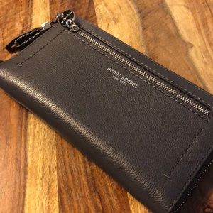 Henri Bender wallet